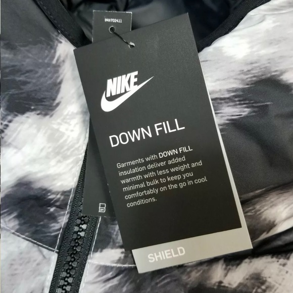 Nike NSW Down-Fill Wind-runner Jacket CU4406 133 - Picture 3 of 8